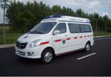 永修县救护车租赁