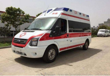 永修县救护车租赁