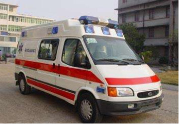 永修县救护车租赁